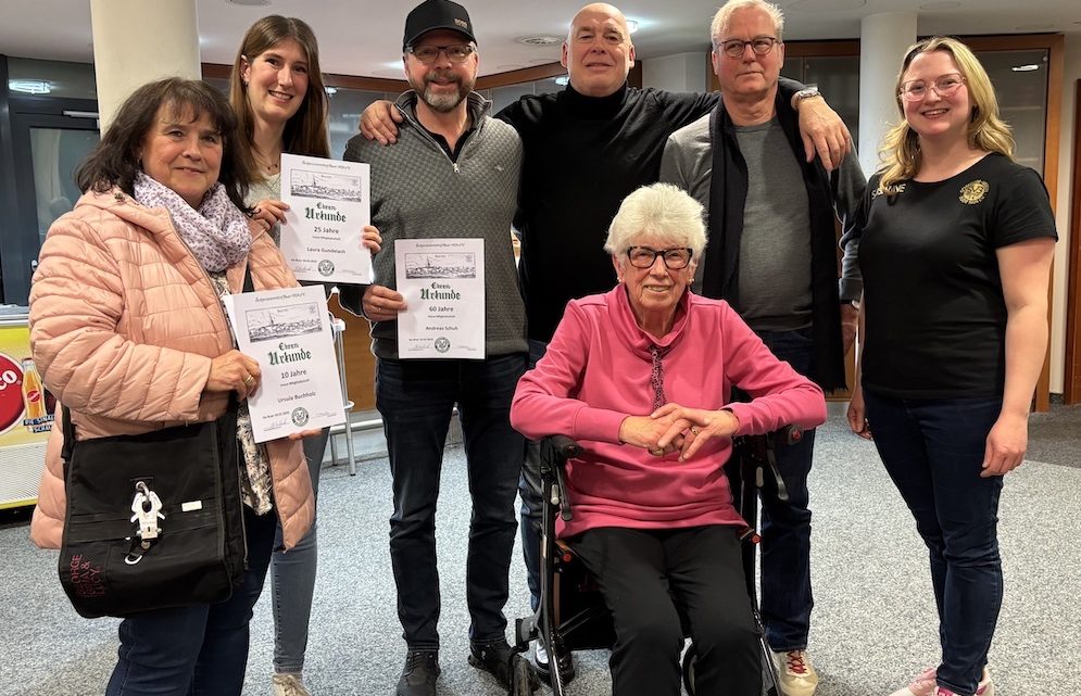 Vorstand ehrt langjährige Mitglieder:innen